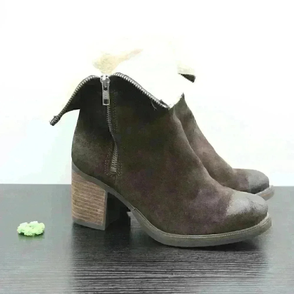 Beverlee Women’s Brown Suede Waterproof Boots